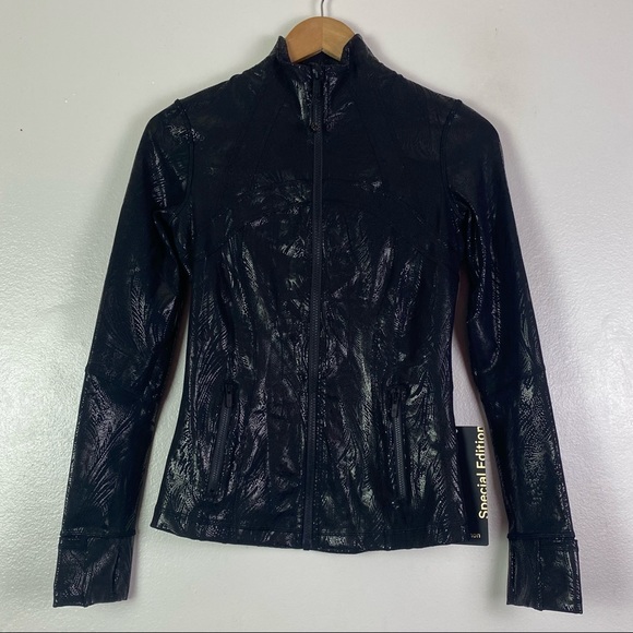 NWT Lululemon Define Shine Jacket Acclimatize Black Foil Special Edition Size 4 - Picture 5 of 16
